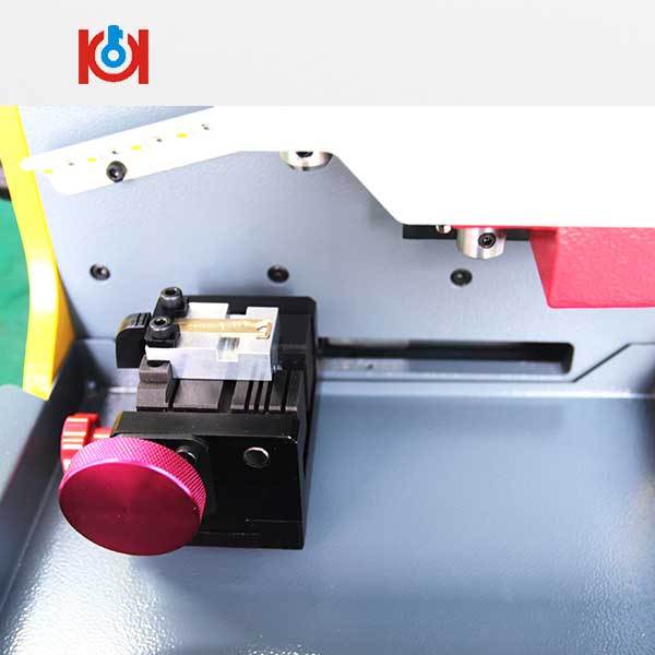TOY2 Key Clamp For SEC-E9 Key Cutting Machine - UHS Hardware TOY2 Key Clamp For SEC-E9 Key Cutting Machine - UHS Hardware