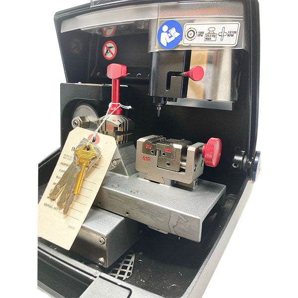 ILCO - Silca Futura Pro - Laser-Cut Key Cutter and Duplicator (Pre-Owned) (928409) - UHS Hardware ILCO - Silca Futura Pro - Laser-Cut Key Cutter and Duplicator (Pre-Owned) (928409) - UHS Hardware