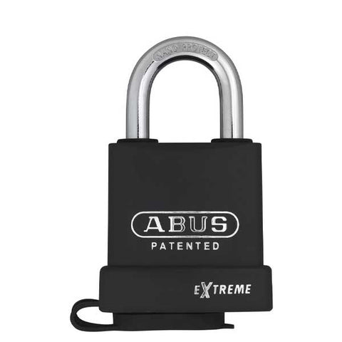 Close-up of the ABUS 83WP/63HB63 padlock with a weather-resistant plastic cover Close-up of the ABUS 83WP/63HB63 padlock with a weather-resistant plastic cover