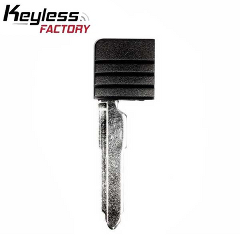 2006-2010 Mazda / Emergency Key / MZ27 / PN: D4Y1-76-2GXA with Chip (EKB-MAZ-1236) - UHS Hardware 2006-2010 Mazda / Emergency Key / MZ27 / PN: D4Y1-76-2GXA with Chip (EKB-MAZ-1236) - UHS Hardware